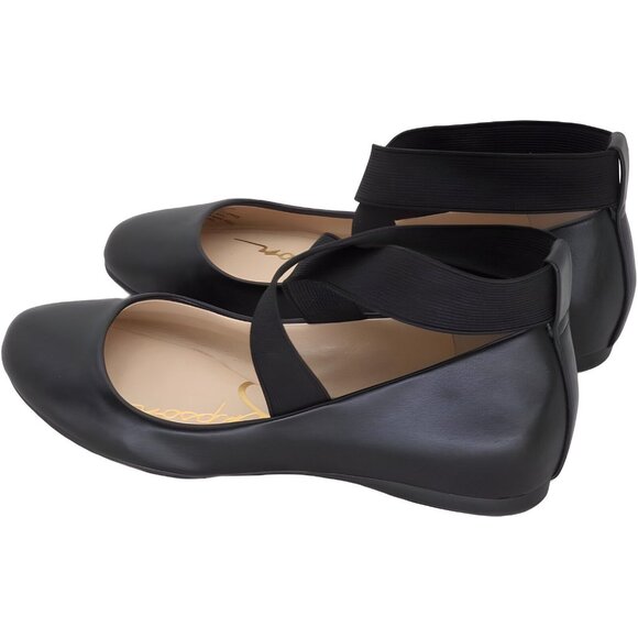 Jessica Simpson Black Loafers with Sleek Design - Picture 3 of 5